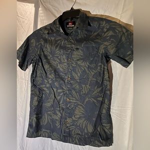 Quicksilver boys button down